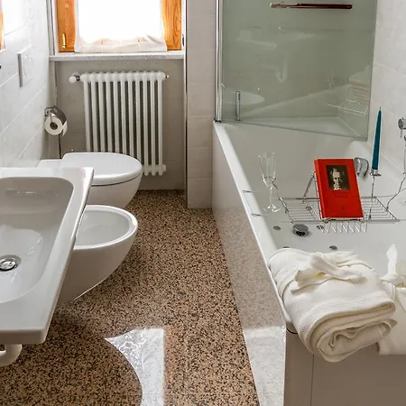 Buon Vento 3* Matera